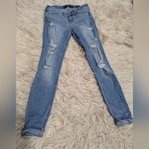 Hollister low rise skinny crop